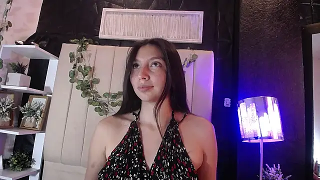 kendall saenz online show from October 2025 07:37:01 PM