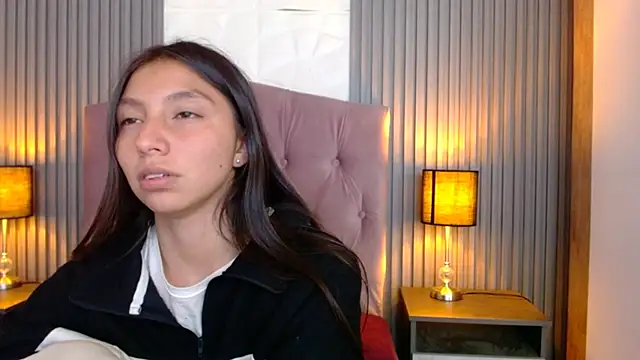 kendall saenz online show from March 2025 08:05:02 PM