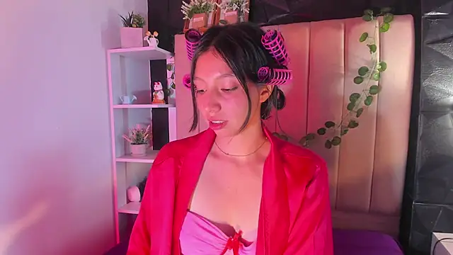 kendall saenz online show from November 2025 07:47:02 PM