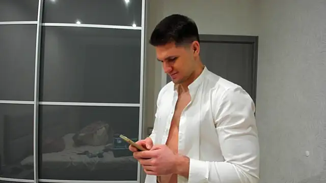 Alex Brown  online show from April 2026 03:57:01 PM