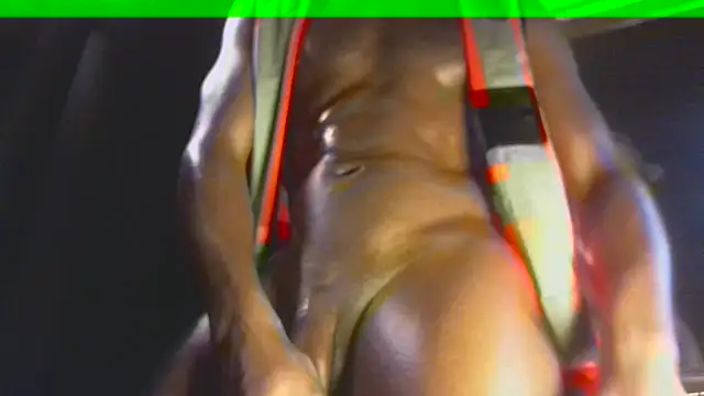 Snapshot of MrBigDiQ1 chatting on June 2026 02:44:02 AM MrBigDiQ1 online show from June 2026 02:44:02 AM