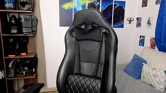 Snapshot of JacobKirito chatting on November 2025 04:46:01 AM JacobKirito online show from November 2025 04:46:01 AM