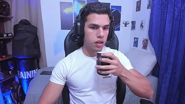 JacobKirito online show from September 2025 03:35:01 AM