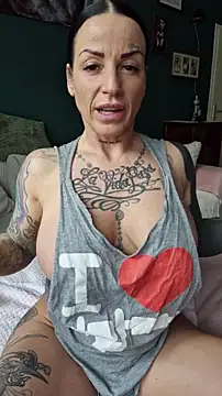 Snapshot of EmilyDiazofficial chatting on November 2025 11:20:02 AM EmilyDiazofficial online show from November 2025 11:20:02 AM