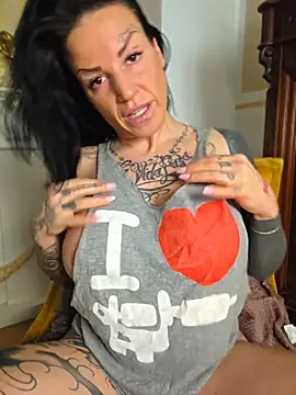 EmilyDiazofficial online show from May 2026 08:10:02 AM