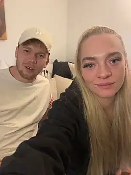 Snapshot of LizzyLush_ chatting on October 2025 02:08:01 AM LizzyLush  online show from October 2025 02:08:01 AM