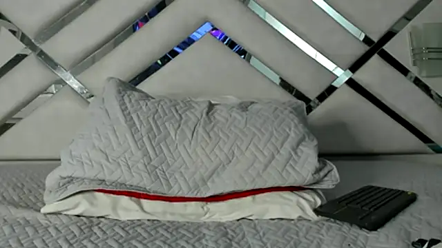 maybelline69 online show from March 2026 02:28:01 AM