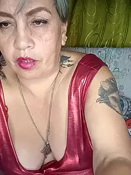 Snapshot of DirtyBIianca chatting on March 2025 09:25:02 PM DirtyBIianca online show from March 2025 09:25:02 PM