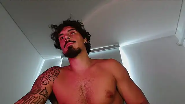 milkoffe online show from March 2026 08:18:01 PM