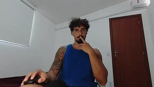 Snapshot of milkoffe chatting on February 2026 12:23:01 PM milkoffe online show from February 2026 12:23:01 PM