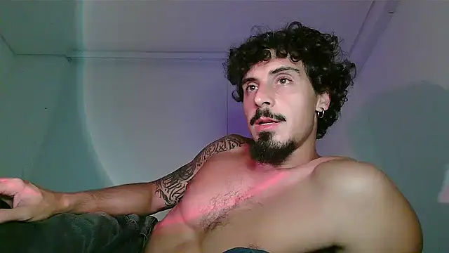 milkoffe online show from March 2026 04:22:01 AM