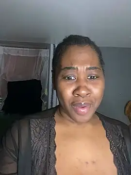 Snapshot of juicesowet chatting on December 2024 07:06:02 AM juicesowet online show from December 2024 07:06:02 AM