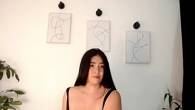 NicollColeman online show from December 2025 08:04:02 PM