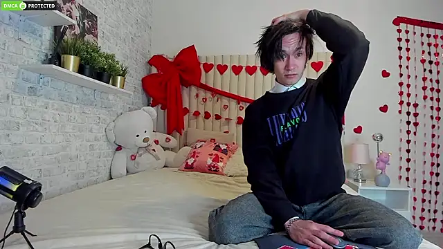 CalvinOwens online show from February 2026 06:08:01 PM