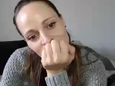 Snapshot of naikah714 chatting on December 2024 01:25:01 PM naikah714 online show from December 2024 01:25:01 PM