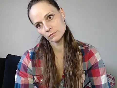 naikah714 online show from February 2026 04:14:01 PM