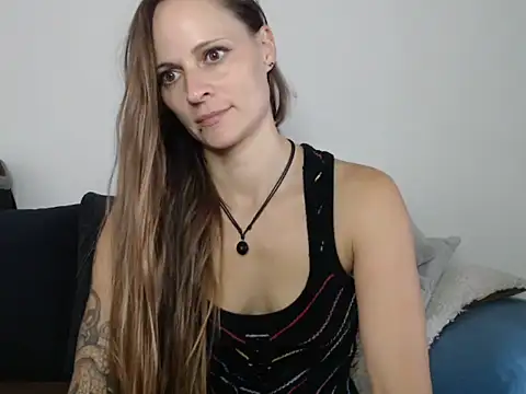 Snapshot of naikah714 chatting on October 2025 12:17:02 PM naikah714 online show from October 2025 12:17:02 PM