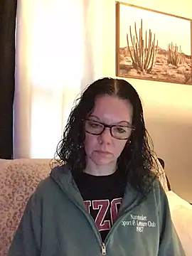 SidneyRaee online show from September 2025 03:44:01 PM