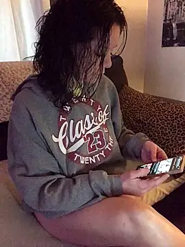 SidneyRaee online show from October 2025 06:06:02 PM