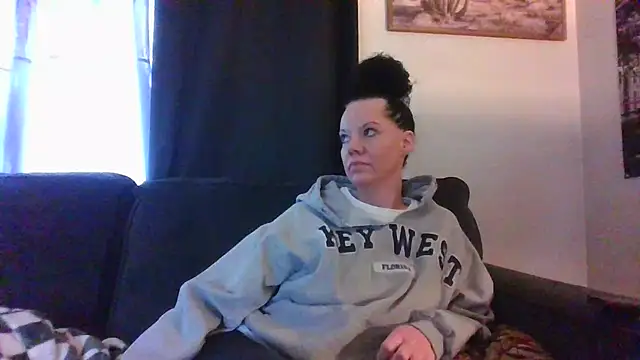 SidneyRaee online show from January 2025 06:51:02 PM