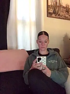 SidneyRaee online show from February 2026 04:07:02 PM