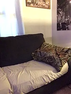 SidneyRaee online show from October 2025 05:38:02 PM