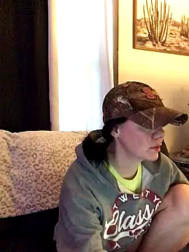 SidneyRaee online show from December 2025 06:58:02 PM