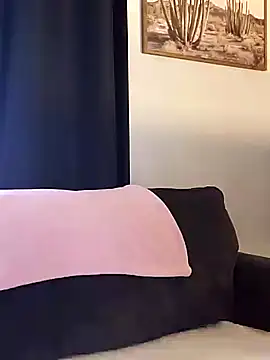 SidneyRaee online show from February 2025 06:44:01 PM