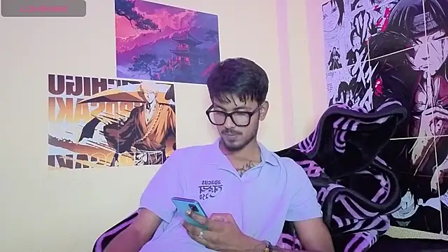 Snapshot of just_fucks chatting on March 2026 07:49:01 PM just fucks online show from March 2026 07:49:01 PM
