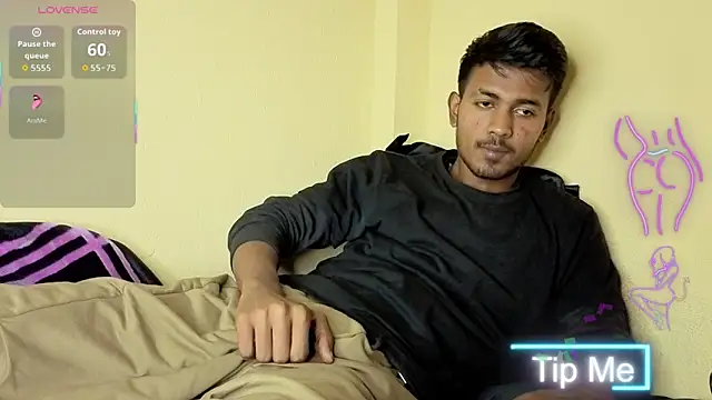 Snapshot of just_fucks chatting on January 2026 08:34:01 PM just fucks online show from January 2026 08:34:01 PM