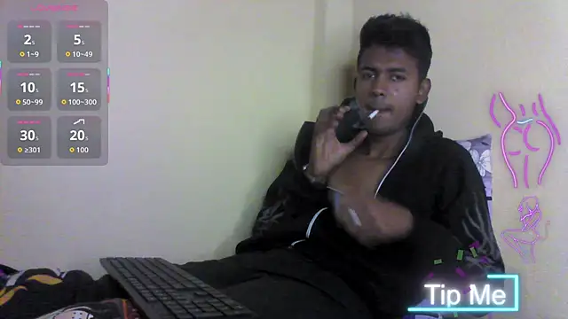 Snapshot of just_fucks chatting on December 2025 06:55:02 PM just fucks online show from December 2025 06:55:02 PM