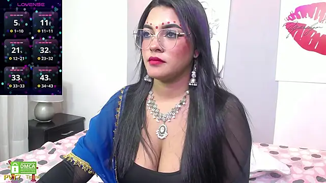 lakshmiraniii online show from March 2025 01:29:01 PM