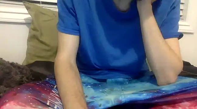 Snapshot of lilboygonewild chatting on January 2025 08:30:02 AM lilboygonewild online show from January 2025 08:30:02 AM