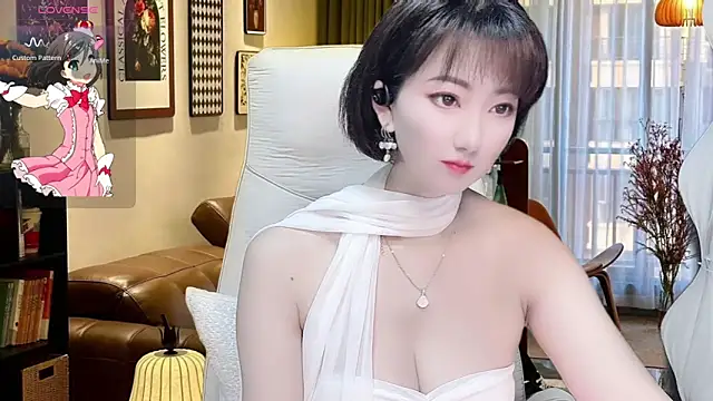 Mist lili online show from March 2025 11:21:02 AM