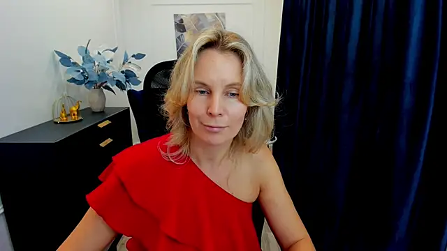 Snapshot of Sinty_Devis chatting on September 2025 11:36:01 AM Sinty Devis online show from September 2025 11:36:01 AM