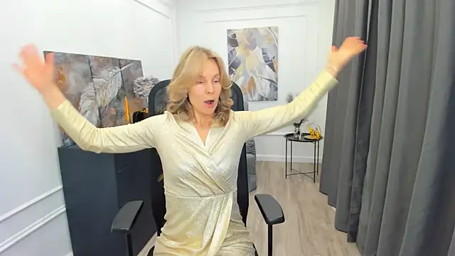 Sinty Devis online show from April 2026 04:30:01 AM