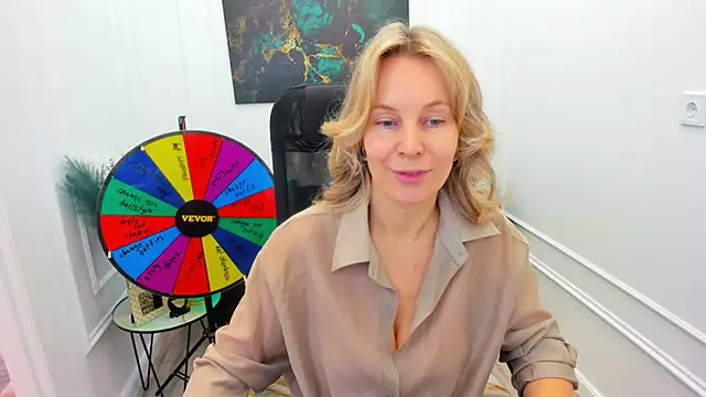 Sinty Devis online show from March 2026 04:34:02 AM