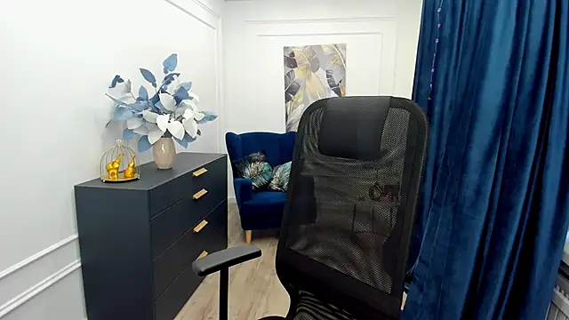 Snapshot of Sinty_Devis chatting on November 2025 11:42:02 AM Sinty Devis online show from November 2025 11:42:02 AM