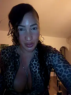 TheGoddessBianca online show from December 2024 03:58:01 PM