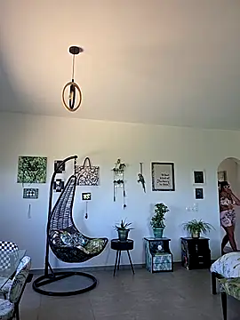 TheGoddessBianca online show from April 2026 10:44:02 AM