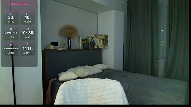 Mad1en online show from September 2025 05:18:02 PM