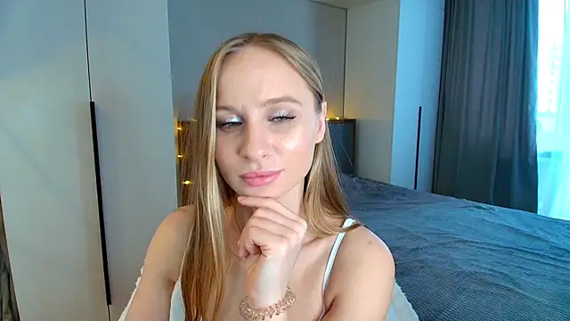 Mad1en online show from March 2026 05:38:01 AM