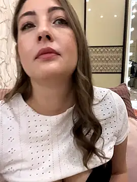 AnnaBri online show from November 2025 01:42:01 AM