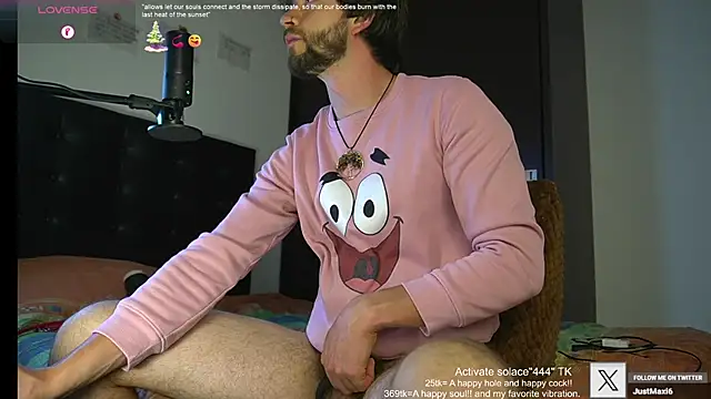 Snapshot of just_maxii chatting on February 2025 10:40:01 PM just maxii online show from February 2025 10:40:01 PM