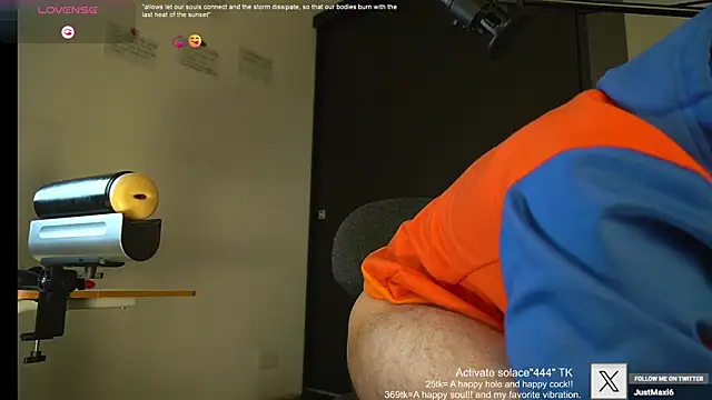 Snapshot of just_maxii chatting on February 2025 10:31:01 PM just maxii online show from February 2025 10:31:01 PM