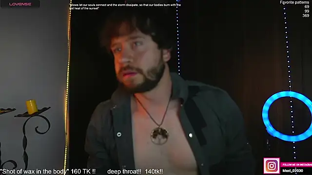 Snapshot of just_maxii chatting on October 2025 12:36:02 AM just maxii online show from October 2025 12:36:02 AM