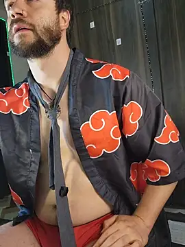 just maxii online show from November 2025 12:44:01 AM