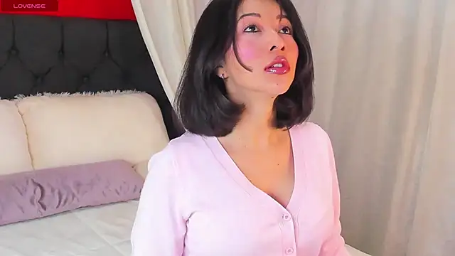 SophiaLiu online show from April 2026 01:22:02 AM