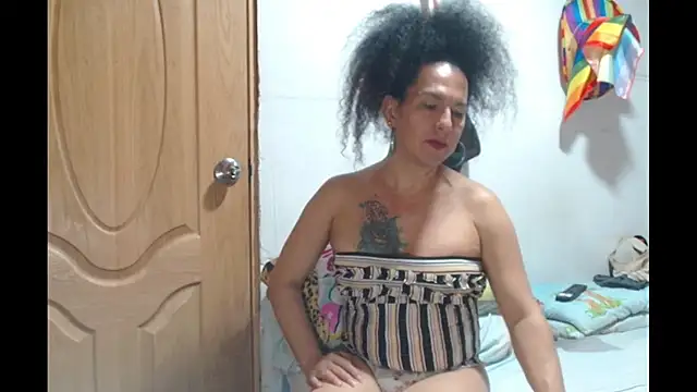 Snapshot of abbycrespa chatting on September 2025 03:50:02 PM abbycrespa online show from September 2025 03:50:02 PM