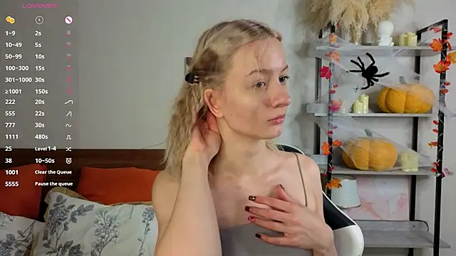 IdaValenti online show from November 2025 11:08:02 PM